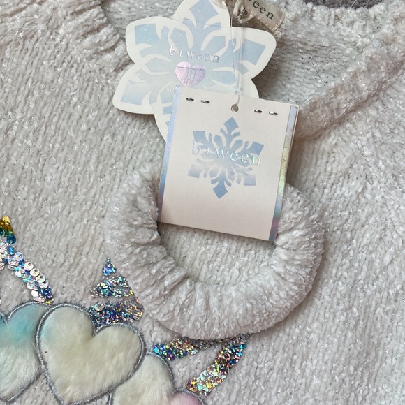 Girls Unicorn Sweater - Picture 5 of 6